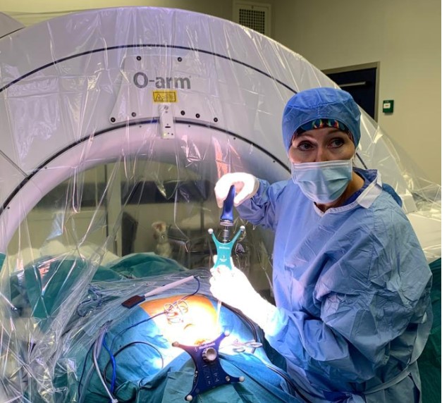 Chirurgie colonne vertébrale 1